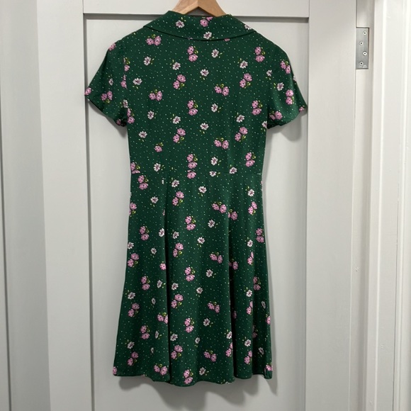 NWT ASOS Button Through Skater Dress in Ditsy Floral Print Size 0 - Picture 2 of 7